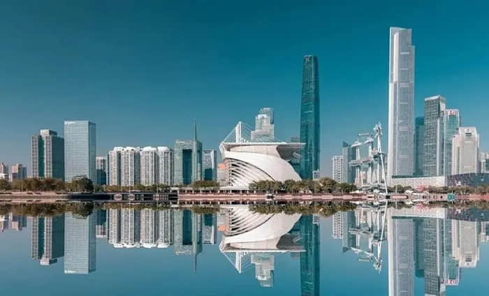 直击第四批高值耗材集采：平均降价70%左右，万元人工晶体砍到3500元